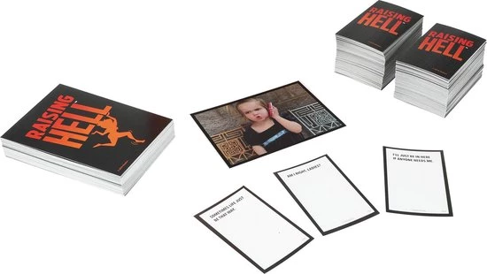 Hasbro - Raising Hell - Kaartspel - Party Spel 5 Hasbro - Raising Hell - Kaartspel - Party Spel - Afbeelding 3