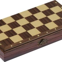 Goki Houten Magnetisch Schaakbord Met Schaakstukken En Lades 25 X 25 Cm - Schaakspel - Schaken 5 Goki Houten Magnetisch Schaakbord Met Schaakstukken En Lades 25 X 25 Cm - Schaakspel - Schaken -Spellen-Voor-Volwassenen Winkel 550x327 8