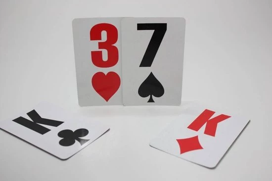 Low Vision Design Speelkaarten Met Grote Opdruk (2 Sets) - Speelkaarten Voor Slechtzienden 5 Low Vision Design Speelkaarten Met Grote Opdruk (2 Sets) - Speelkaarten Voor Slechtzienden - Afbeelding 3
