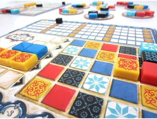 Next Move Games Azul - Bordspel 8 Next Move Games Azul - Bordspel - Afbeelding 6