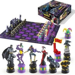 DC Comics Schaakset Batman "Dark Knight Vs Joker"
