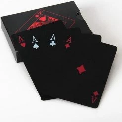 Better Products Luxe Speelkaarten Set - Zwart, Rood & Wit - Waterproof - Kaartspel 8 Better Products Luxe Speelkaarten Set - Zwart, Rood & Wit - Waterproof - Kaartspel -Spellen-Voor-Volwassenen Winkel 550x553 4